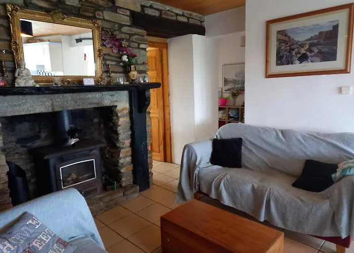 Villa Connemara Sea Side House, Dog Paradise! Leagun