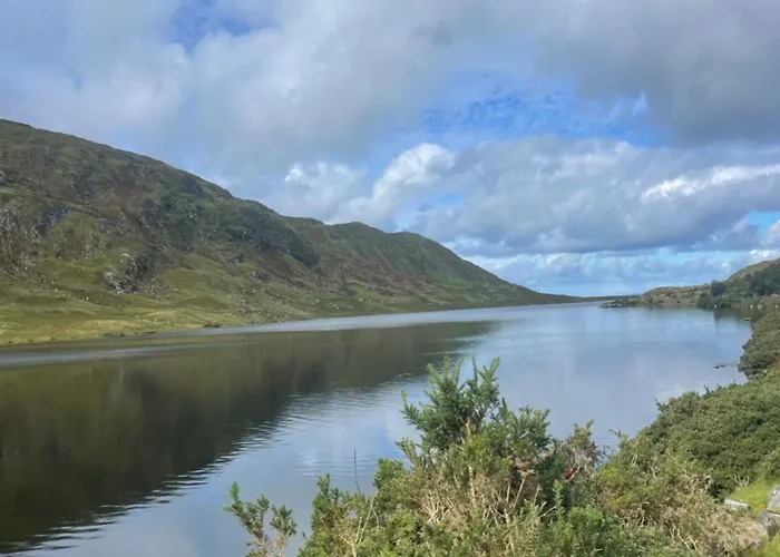 Villa Connemara Sea Side House, Dog Paradise! *